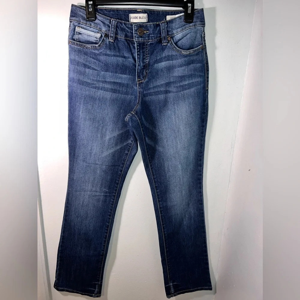 Code Bleu,8, Gwen,straight leg,studded medium wash, mid rise 5pocket, logo denim
